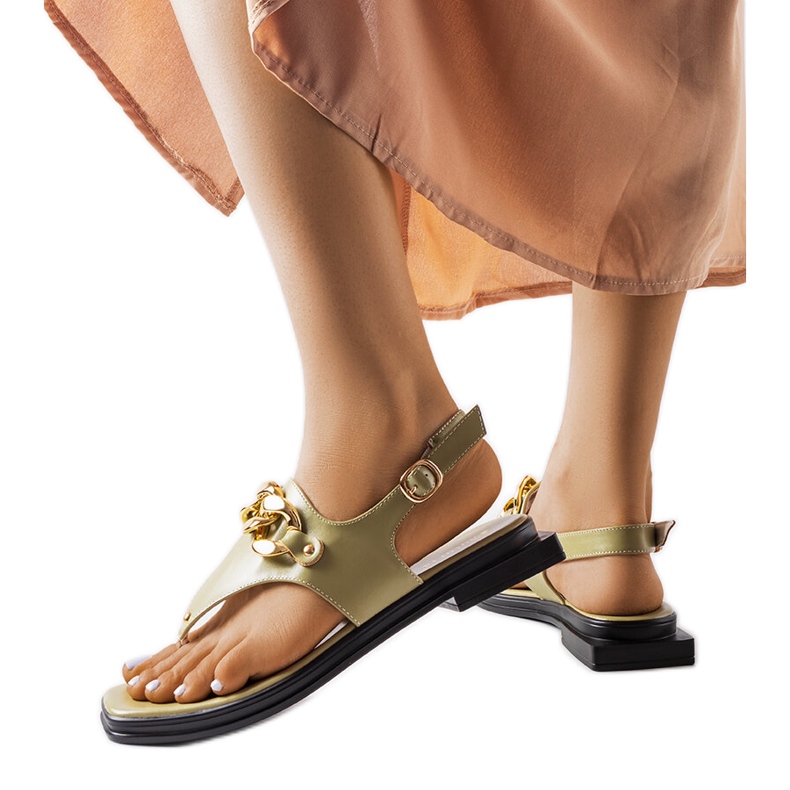 Sandale flip-flop verzi cu lanț din Mali verde Sandale flip-flop verzi cu lanț din Mali verde