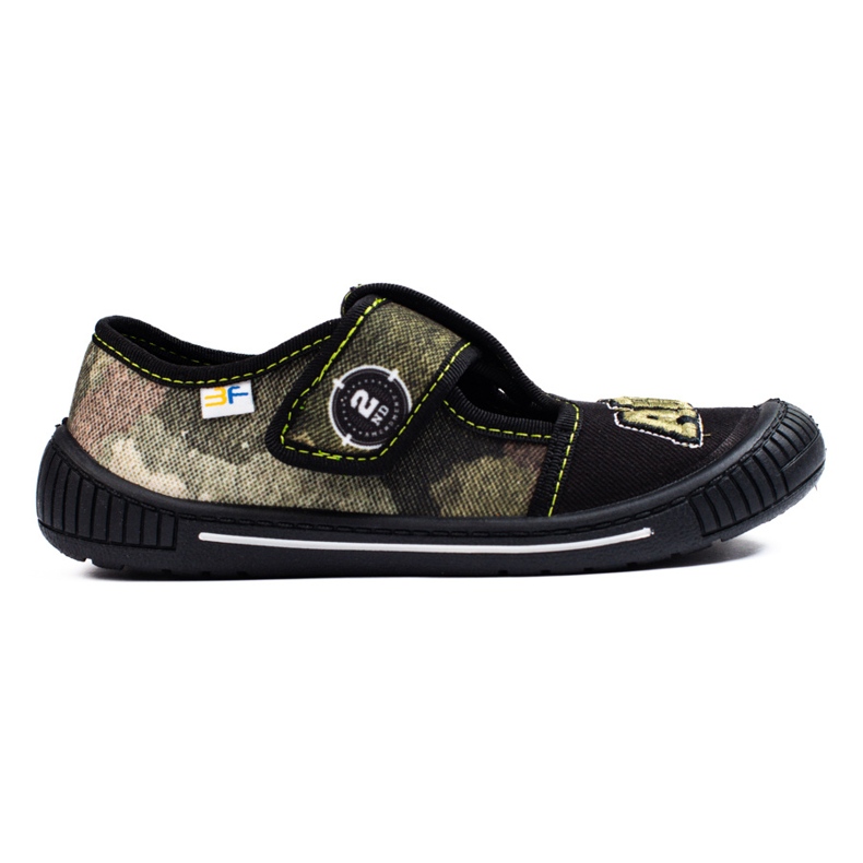 SHELOVET Papuci cu velcro pentru un baiat 3F camo multicolor SHELOVET Papuci cu velcro pentru un baiat 3F camo multicolor