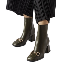 Botine verzi de la Castione verde