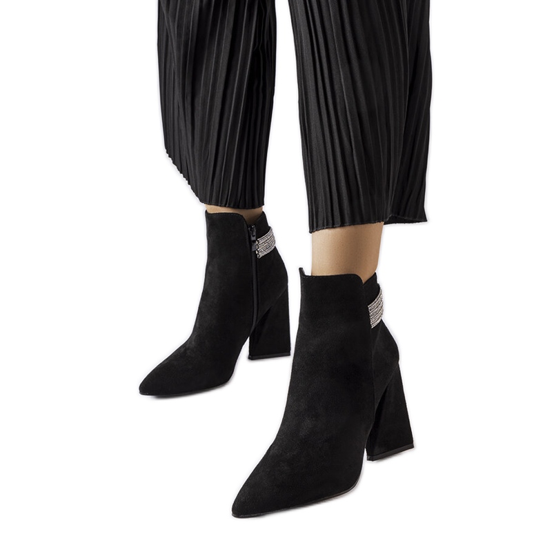 Botine negre cu zirconi de la Liviana negru Botine negre cu zirconi de la Liviana negru