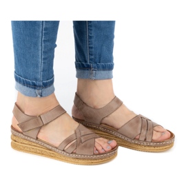 WASAK Sandale confortabile de damă din piele 0658W maro bej WASAK Sandale confortabile de damă din piele 0658W maro bej