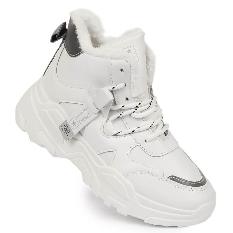 News Adidași izolați de damă cu talpă groasă albă NOUTĂȚI