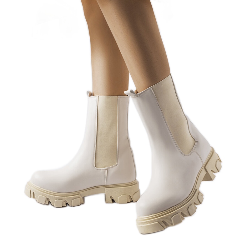 Cizme de muncitor bej de la Vallejo