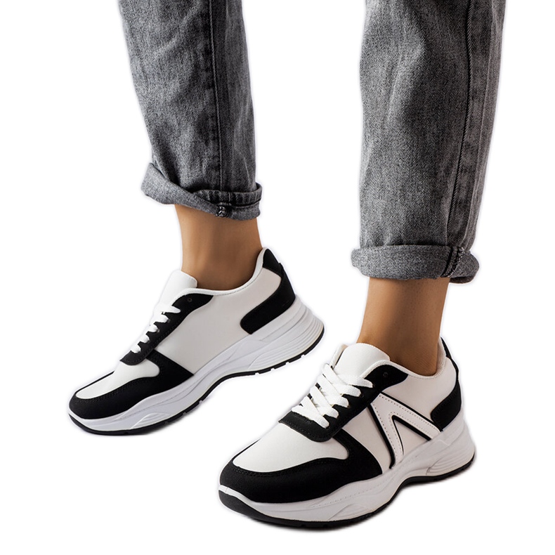 Inna Tenisi sport albi și negri de la Tornano Inna Tenisi sport albi și negri de la Tornano