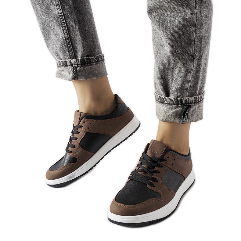 Inna Tenisi Jacqueline maro și negru Inna Tenisi Jacqueline maro și negru