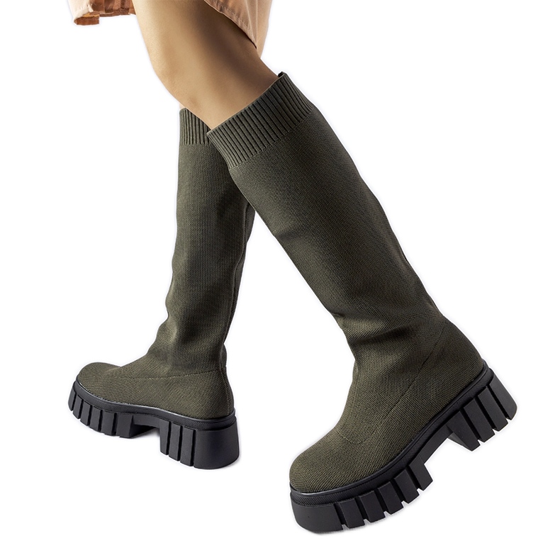 Cizme verzi cu partea superioară flexibilă de la Maroun verde Cizme verzi cu partea superioară flexibilă de la Maroun verde