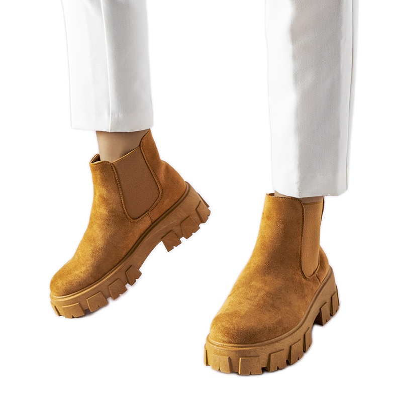 Botine de dama maro deschis de la Mooca Botine de dama maro deschis de la Mooca