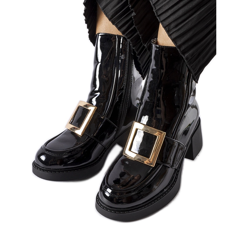 Botine negre lacuite cu toc de la Girardi negru Botine negre lacuite cu toc de la Girardi negru