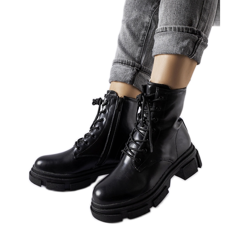 Muncitori negri clasici Berto negru