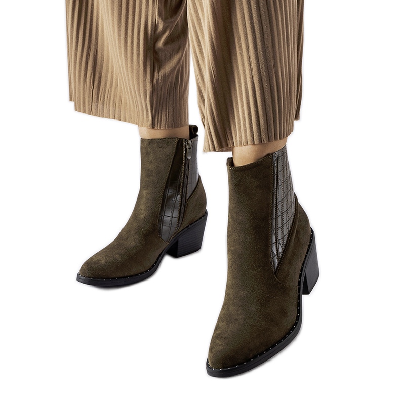 Botine verzi din piele intoarsa cu toc jos Sovere verde