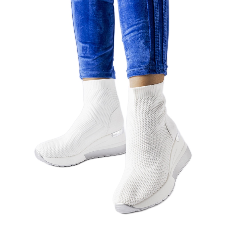 Tenisi albi din material textil cu pană Casgio
