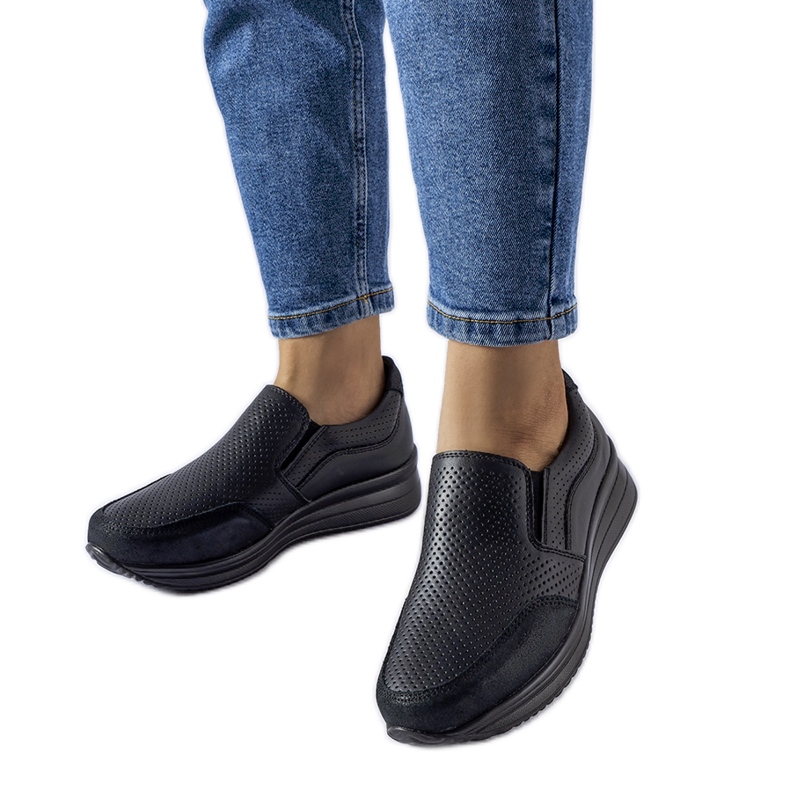 Tenisi negri ajurati Rhéaume cu pană negru