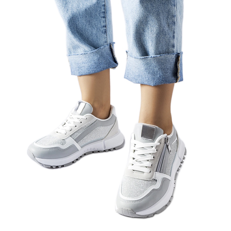 Tenisi dama gri si argintii de la Camuzzoni