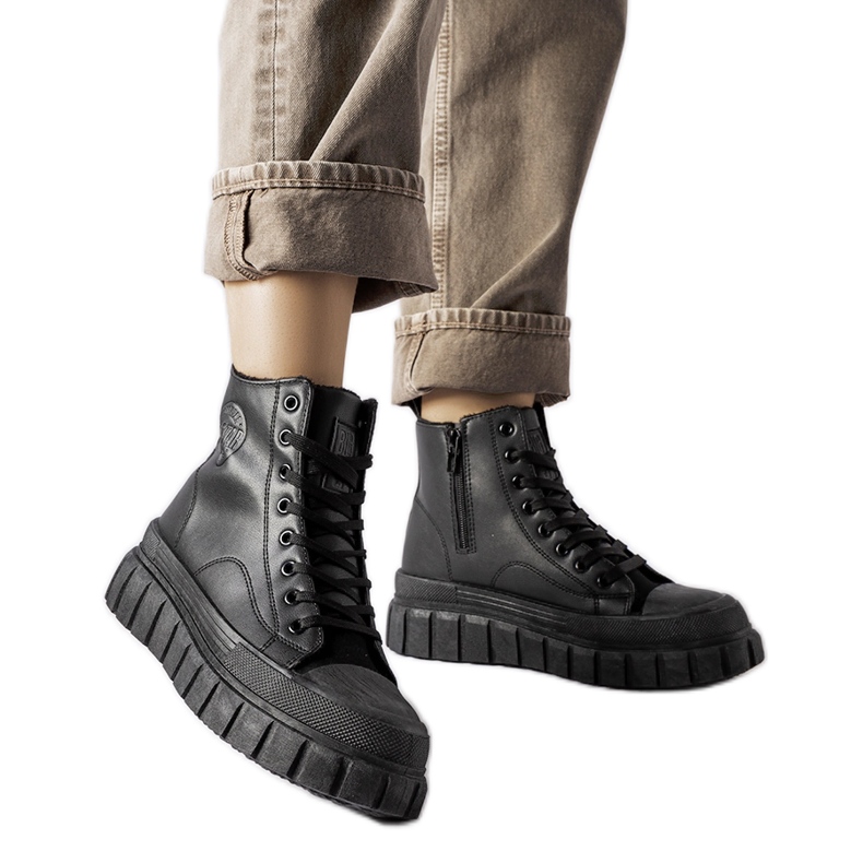 Tenisi izolați negri Big Star MM274625 negru