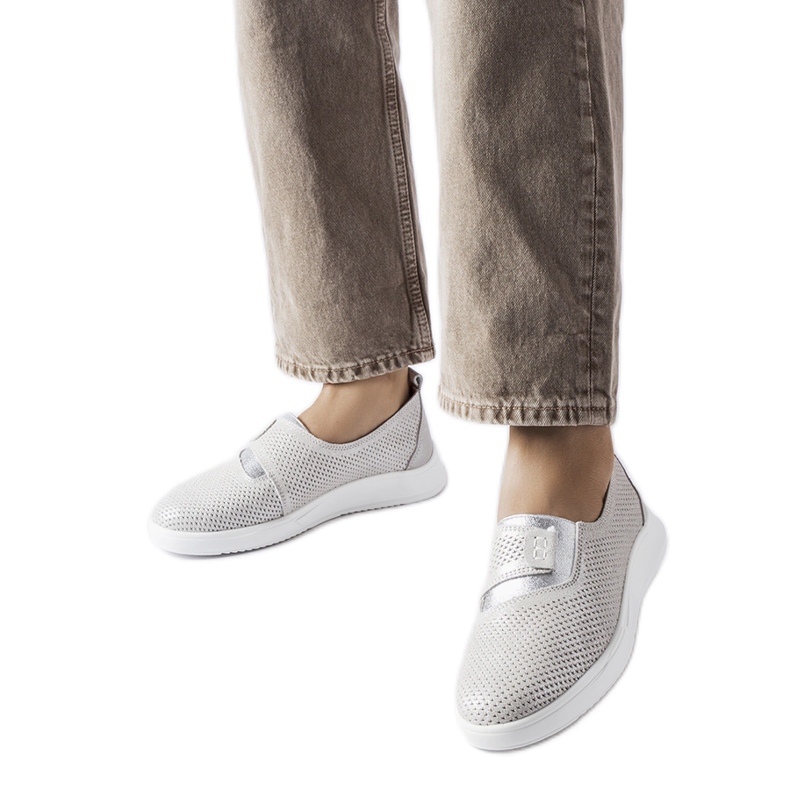 Tenisi Ethels din piele perforata argintie