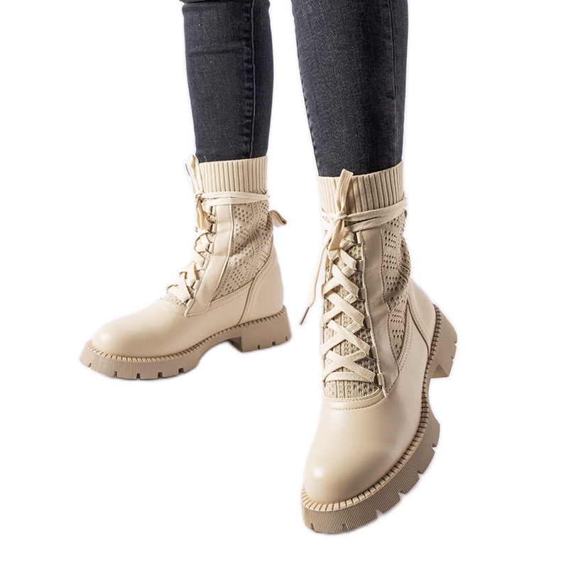 Cizme cu șosete ajurate bej de la Portico