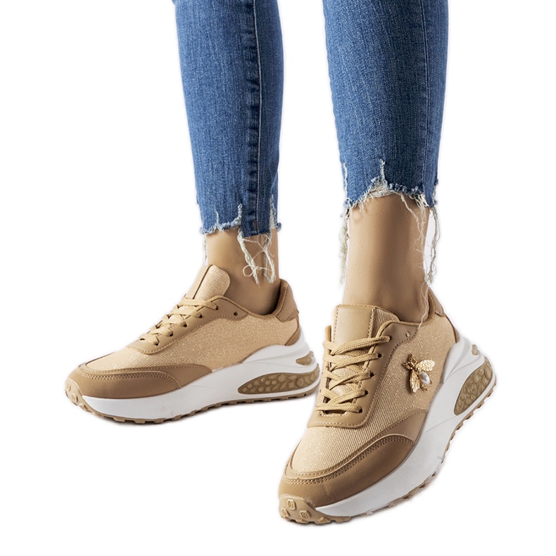 Adidași maro și alb cu fir Acciano decorativ