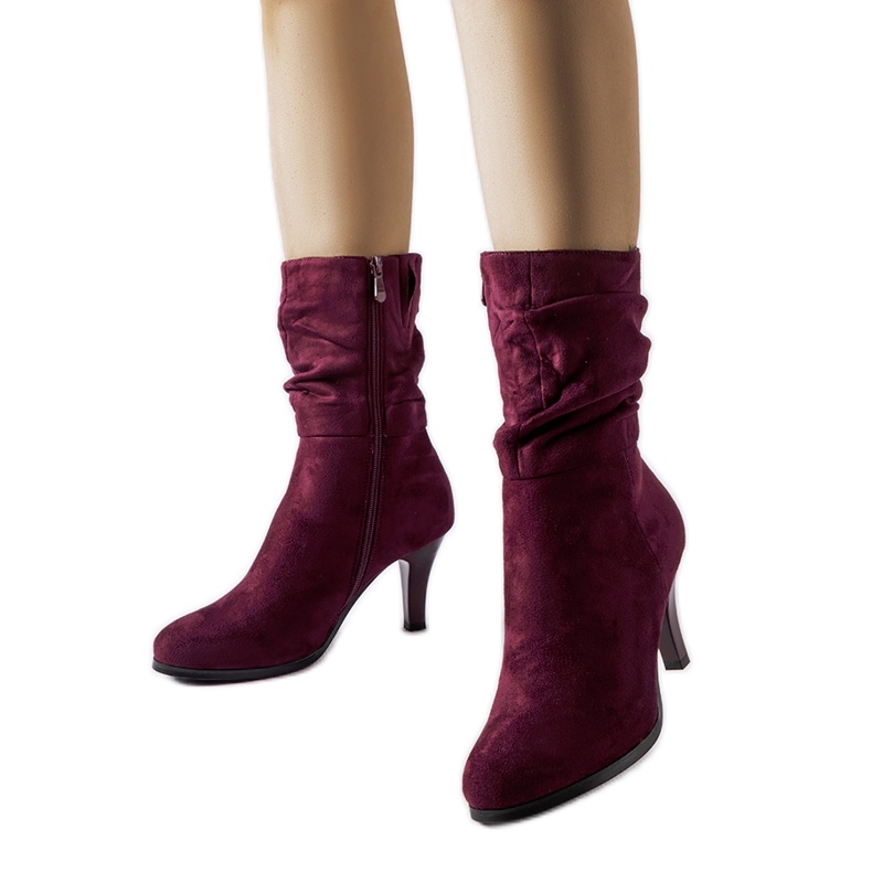 Cizme din piele ecologică izolată bordeaux cu toc Sant roșu Cizme din piele ecologică izolată bordeaux cu toc Sant roșu