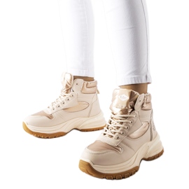 Cizme bej Lee Cooper LCJ-23-44-1972L Cizme bej Lee Cooper LCJ-23-44-1972L