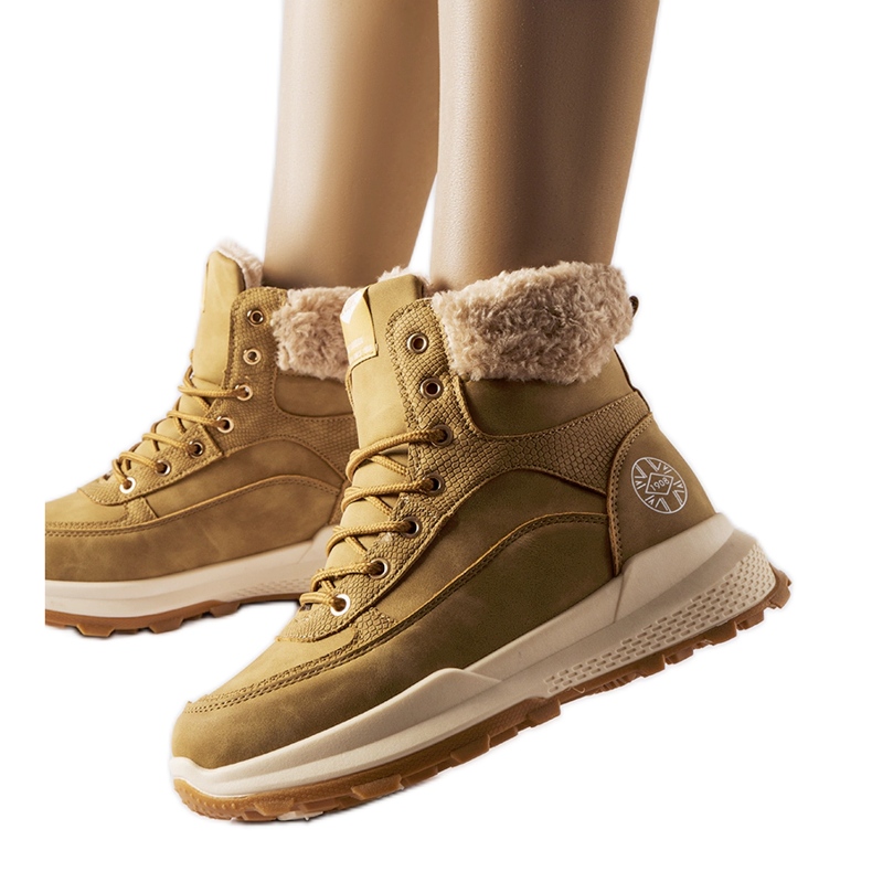 Cizme maro Lee Cooper LCJ-22-44-1361L