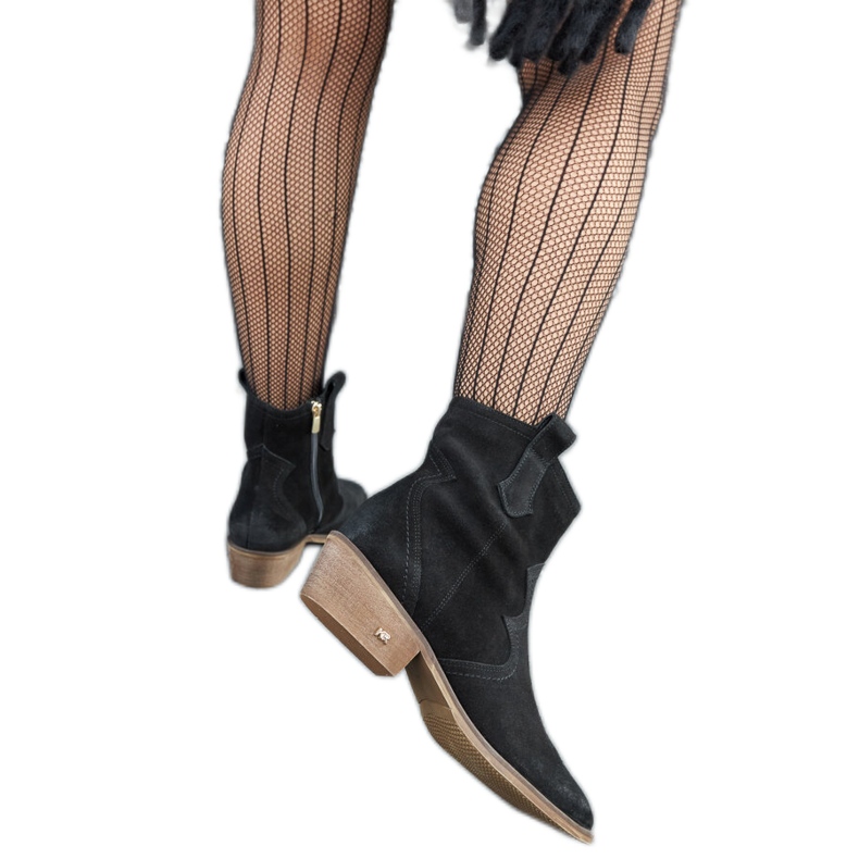 Botine Karino din piele neagră cu toc joasă negru