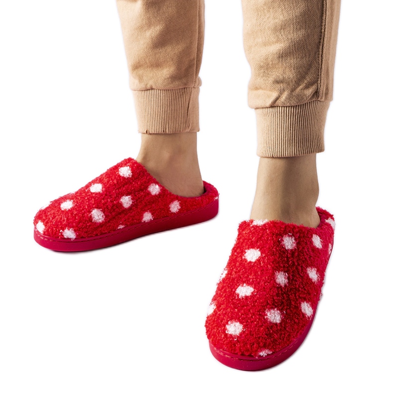 Papuci roșii caldi cu puncte albe de Laino roșu Papuci roșii caldi cu puncte albe de Laino roșu