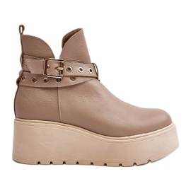 Botine De Damă Piele Pe O Pană Cu Platformă Cu Bretele Zazoo 1752 Bej Botine De Damă Piele Pe O Pană Cu Platformă Cu Bretele Zazoo 1752 Bej