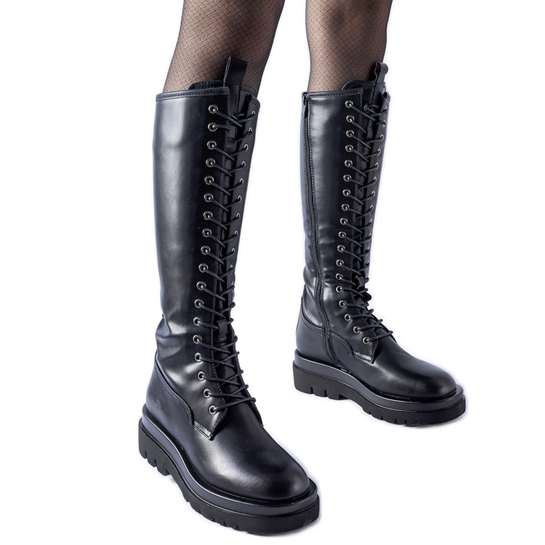 Muncitori de la Padernello cu izolare lungă neagră negru