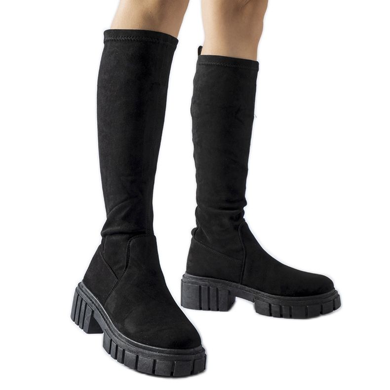 Cizme lungi negre de piele intoarsa de la Donnino negru