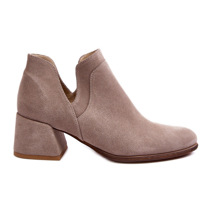 Botine din piele intoarsa cu tocuri inalte decupate, Dalros Bej Deschis Botine din piele intoarsa cu tocuri inalte decupate, Dalros Bej Deschis