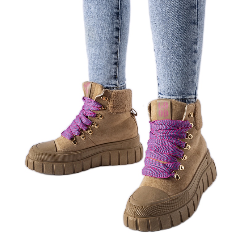 Adidași cu platformă Ottiol izolați maro