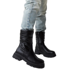 Botine negre izolate cu matlasare Malvaro negru