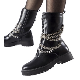 Botine izolate negre cu lanț Carroll negru