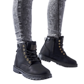 Muncitori clasici Leonardo izolați în negru