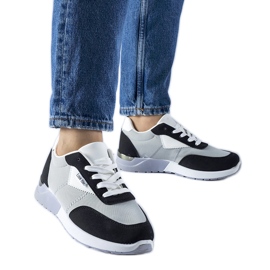 Adidași din material gri și negru de la Geraldino