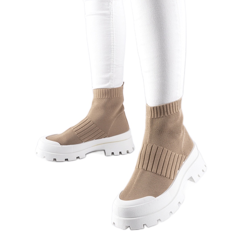 Tenisi maro cu varden superior flexibil