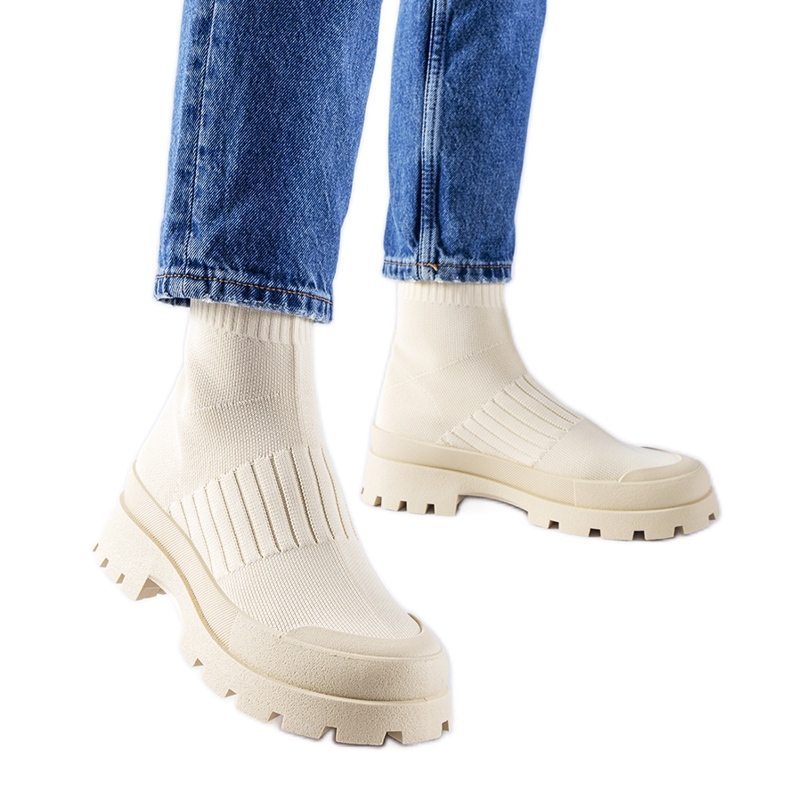 Tenisi bej cu varden superior flexibil