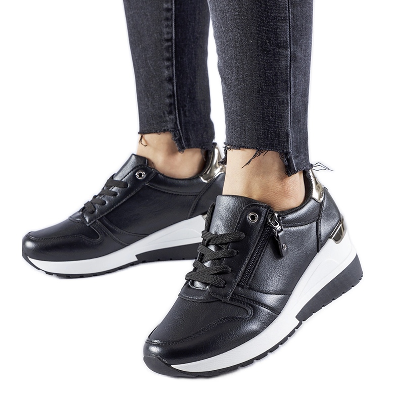 Adidasi negri decorati cu fermoar Marietta negru