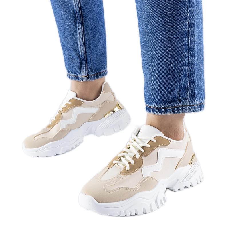 Adidași bej cu talpă Gironic masivă Adidași bej cu talpă Gironic masivă