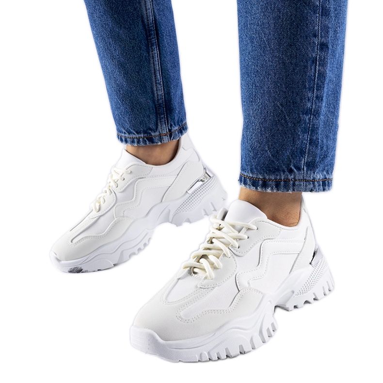 Adidași albi cu talpă Gironic masivă