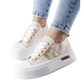 Adidași cu platformă Lawton bej și auriu Adidași cu platformă Lawton bej și auriu