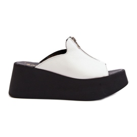 Flip-flops pentru femei Zazoo 2916 pe o platformă masivă cu fermoar, alb Flip-flops pentru femei Zazoo 2916 pe o platformă masivă cu fermoar, alb