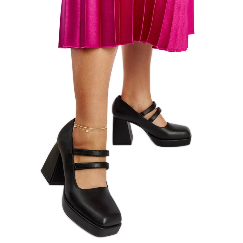 Pompe Cher negri cu toc bloc masiv negru Pompe Cher negri cu toc bloc masiv negru