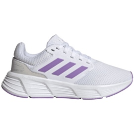Pantofi de alergare Adidas Galaxy 6 W HP2415 alb Pantofi de alergare Adidas Galaxy 6 W HP2415 alb
