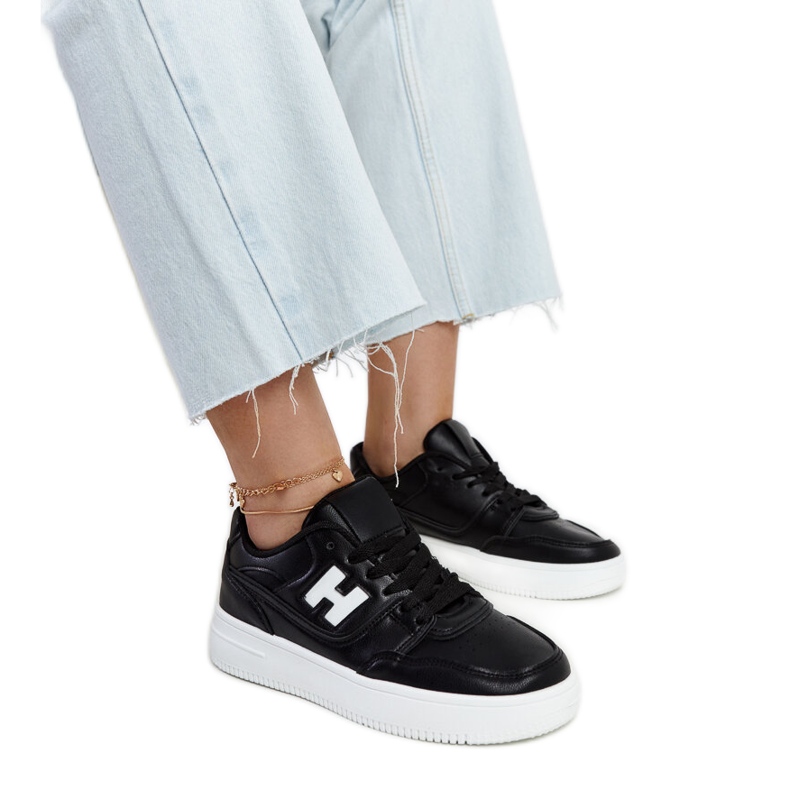 Adidași negri pe o platformă albă Mentha negru