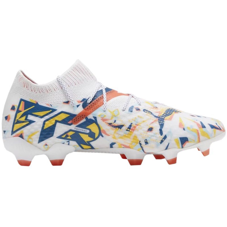 Pantofi de fotbal Puma Future 7 Ultimate Creativity FG/AG M 107836 01 alb