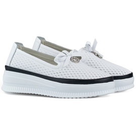 Pantofi ajurati din piele pentru femei, mocasini confortabili din piele naturala alb Pantofi ajurati din piele pentru femei, mocasini confortabili din piele naturala alb