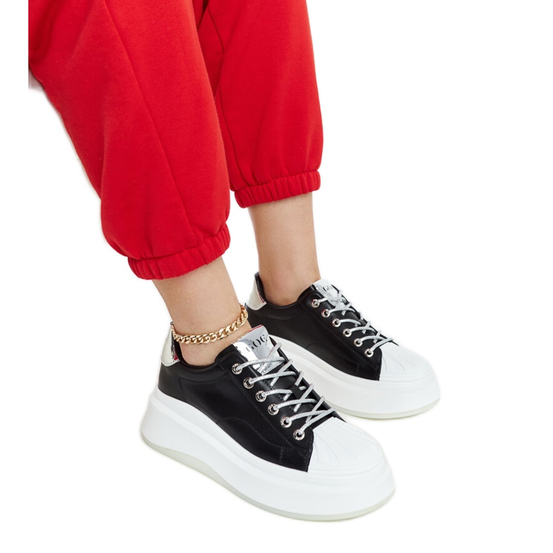 Tenisi negri pe platforma GOE NN2N4034 negru