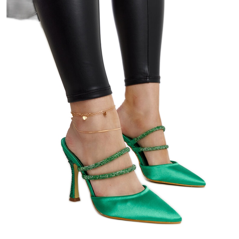 Șlapi verzi cu toc înalt de la Raffaelina verde