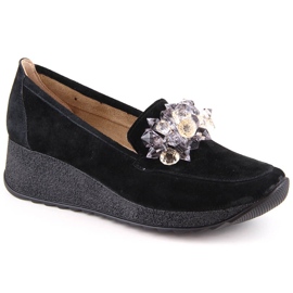 Pantofi de dama din piele intoarsa cu pana cu cristale, negru Filippo DP4563 Pantofi de dama din piele intoarsa cu pana cu cristale, negru Filippo DP4563